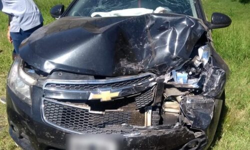 Suco: Impactan dos vehículos sin consecuencias mayores para los ocupantes