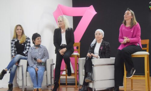 Córdoba Rosa: Se realizó el encuentro de mujeres sobre el cáncer de mama