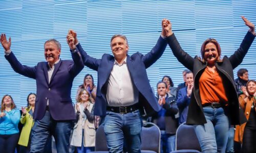 Llaryora: “Ir para adelante es elegir a los que gestionan y hacen; ir para atrás, elegir a los que ya fracasaron”