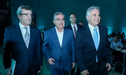 Llaryora pidió un régimen de incentivos para las pymes: “Necesitamos un RIGI que permita que la industria argentina pueda sobrevivir”